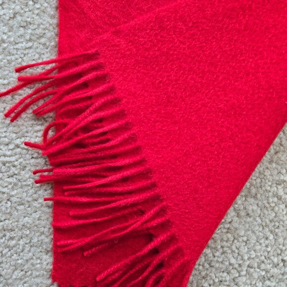 Red Woven Cashmere Scarf With Fringe - Picture 4 of 6